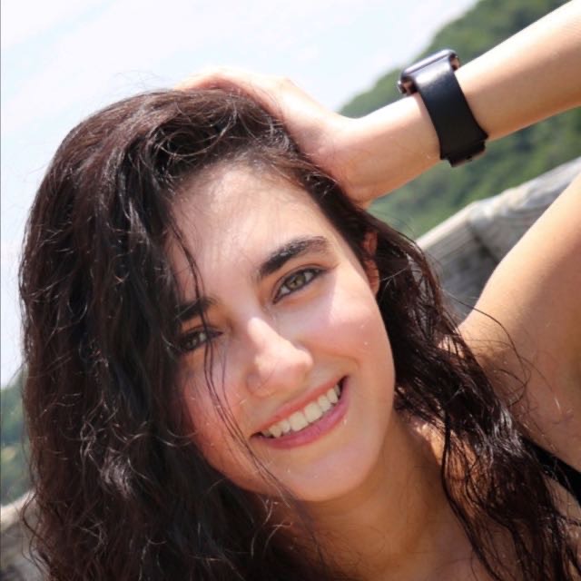 Portrait of Pantea Habibi